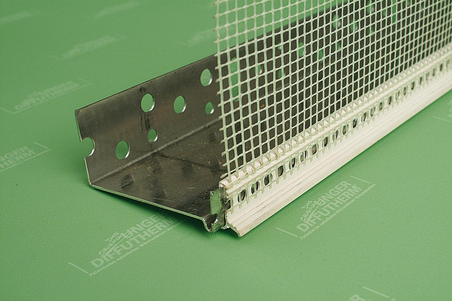 UdiBASE Sockel-Kantenprofil L: 2 m H: 165 mm