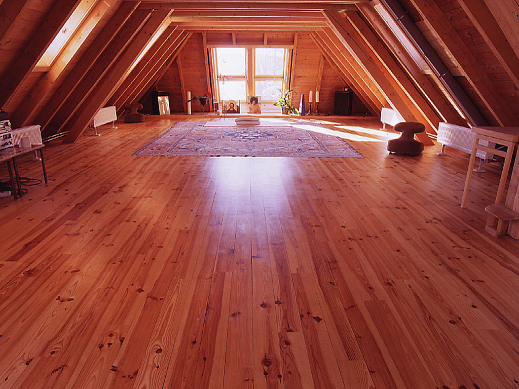 Woodline Seekiefer Rustical gehobelt 2-gefast unbehandelt